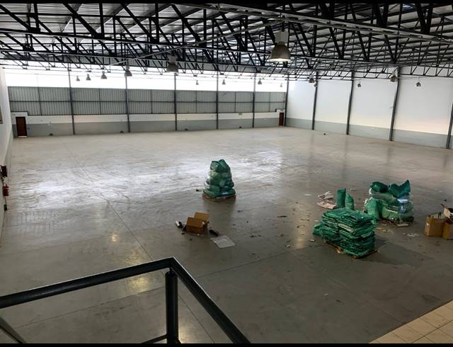2,191M² WAREHOUSE TO LET IN COSMO BUSINESS PARK